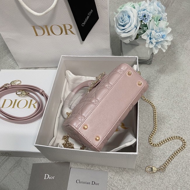 MINI LADY DIOR BAG Lambskin M0566OW Pearlescent powder&gold