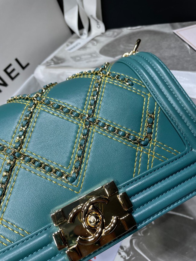 BOY CHANEL Handbag Crumpled Calfskin & Gold-Tone Metal A67086 green