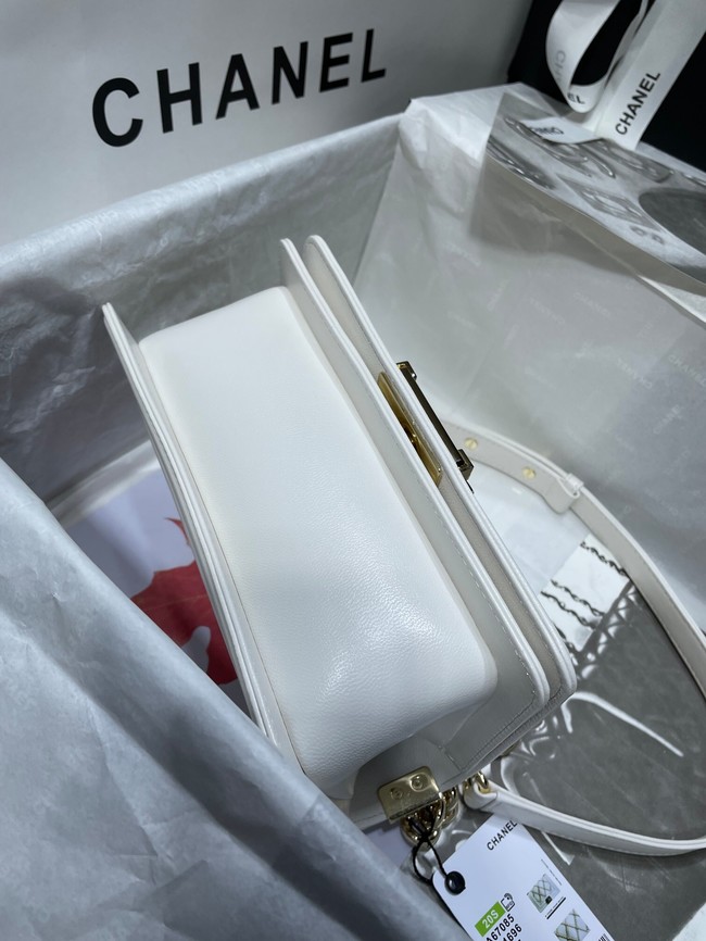 Small BOY CHANEL Handbag Crumpled Calfskin & Gold-Tone Metal A67085 white
