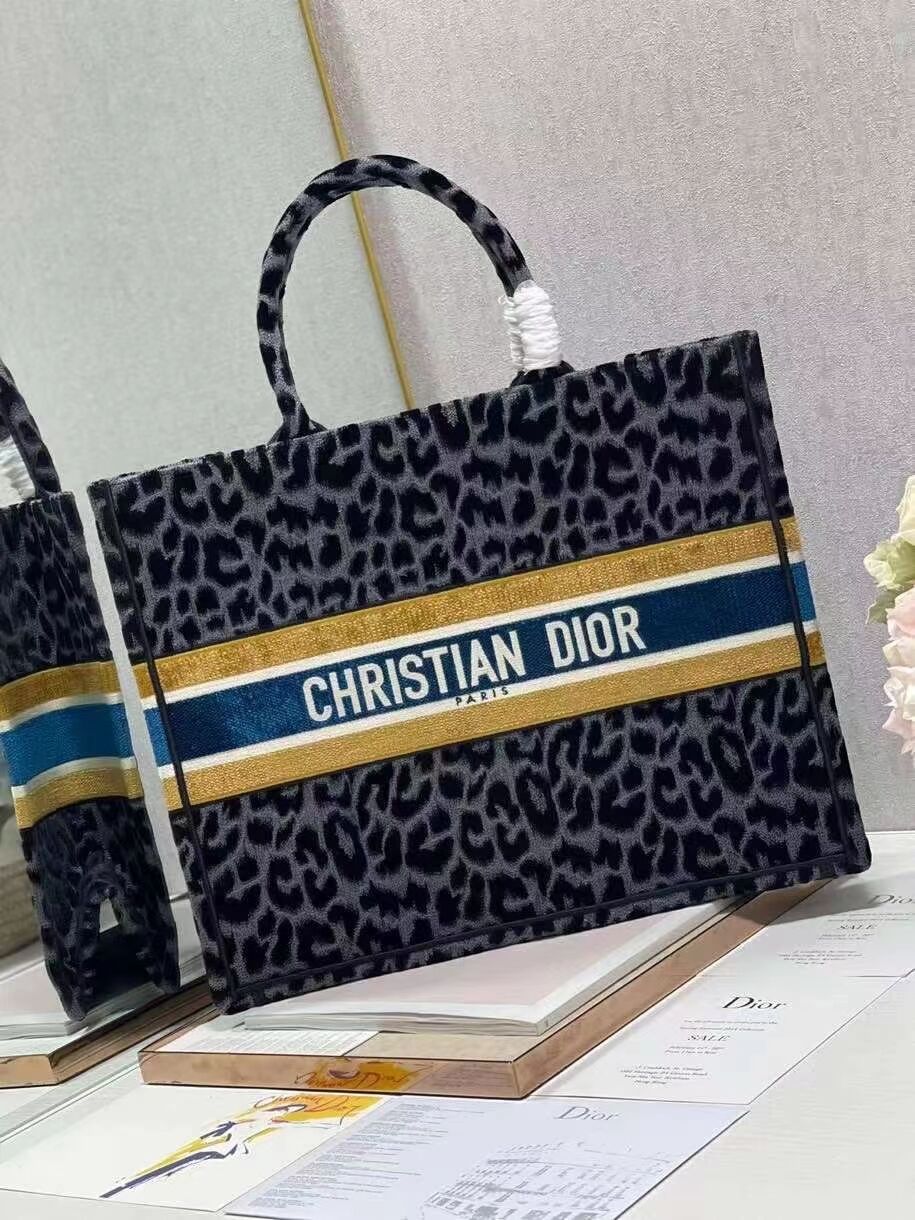 DIOR BOOK TOTE Embroidery C1286-4 Black&gray Leopard Print