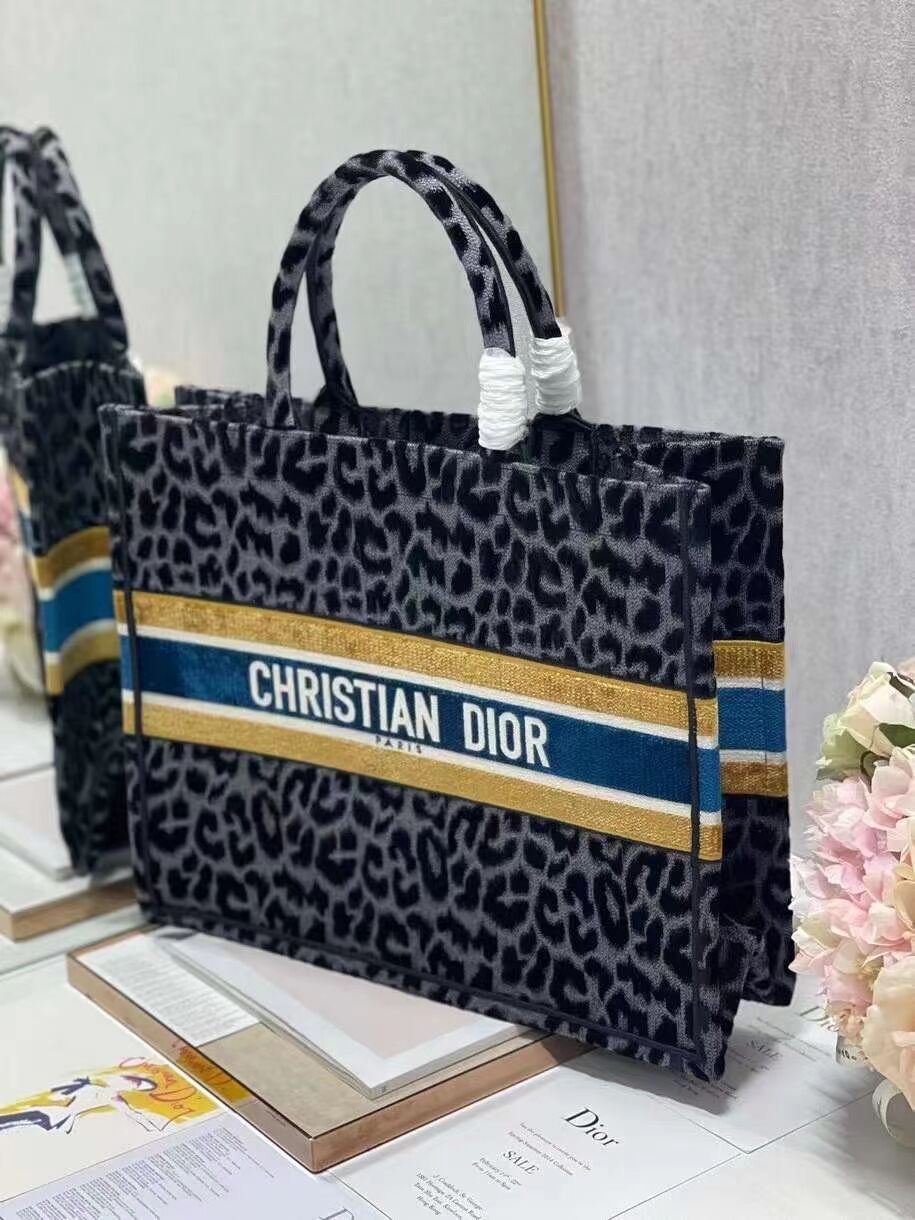 DIOR BOOK TOTE Embroidery C1286-4 Black&gray Leopard Print