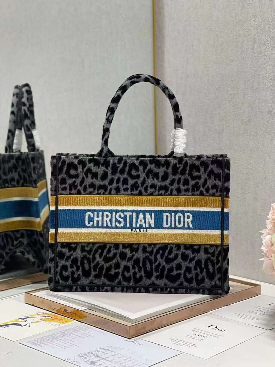 SMALL DIOR BOOK TOTE Embroidery C1287-4 Black&gray Leopard Print