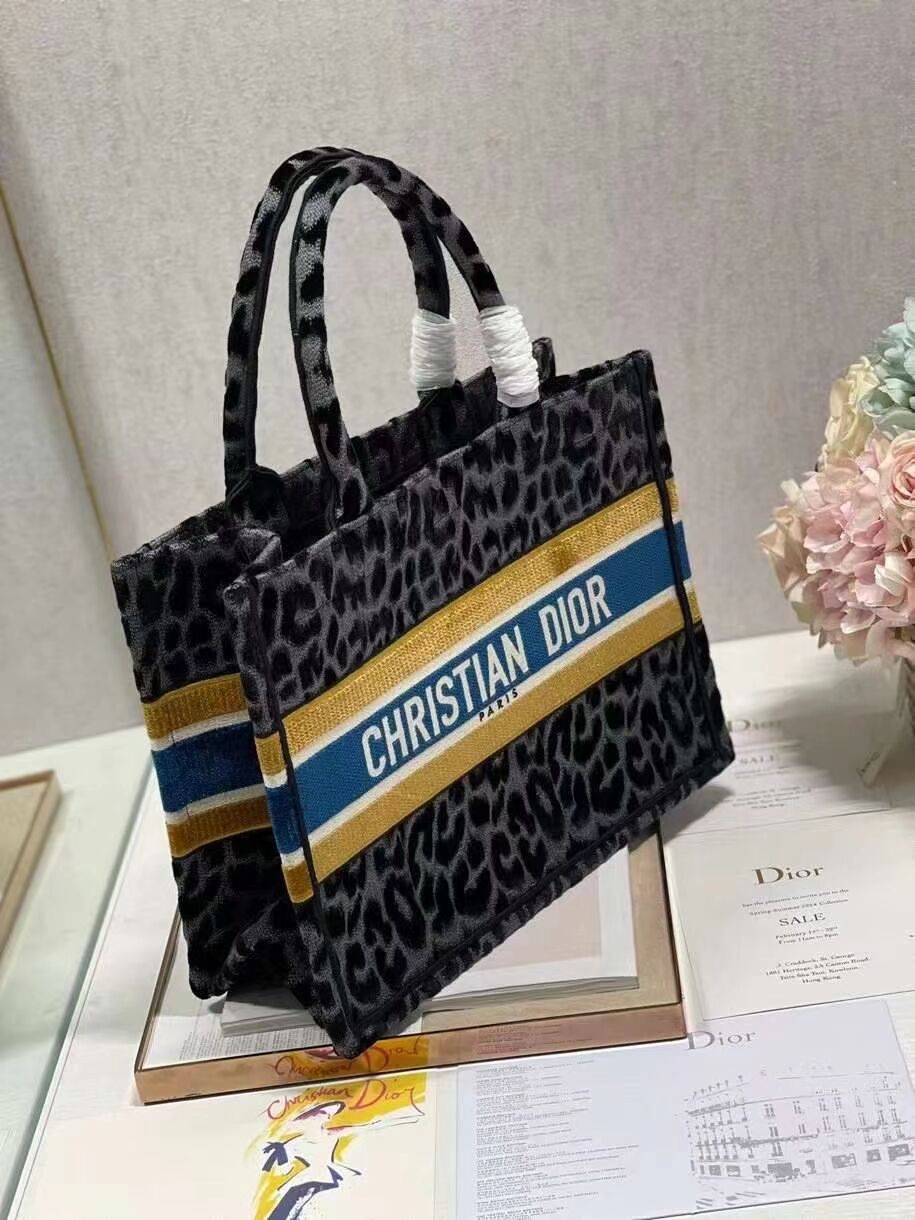 SMALL DIOR BOOK TOTE Embroidery C1287-4 Black&gray Leopard Print