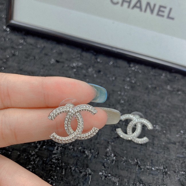 Chanel Earrings CE7154