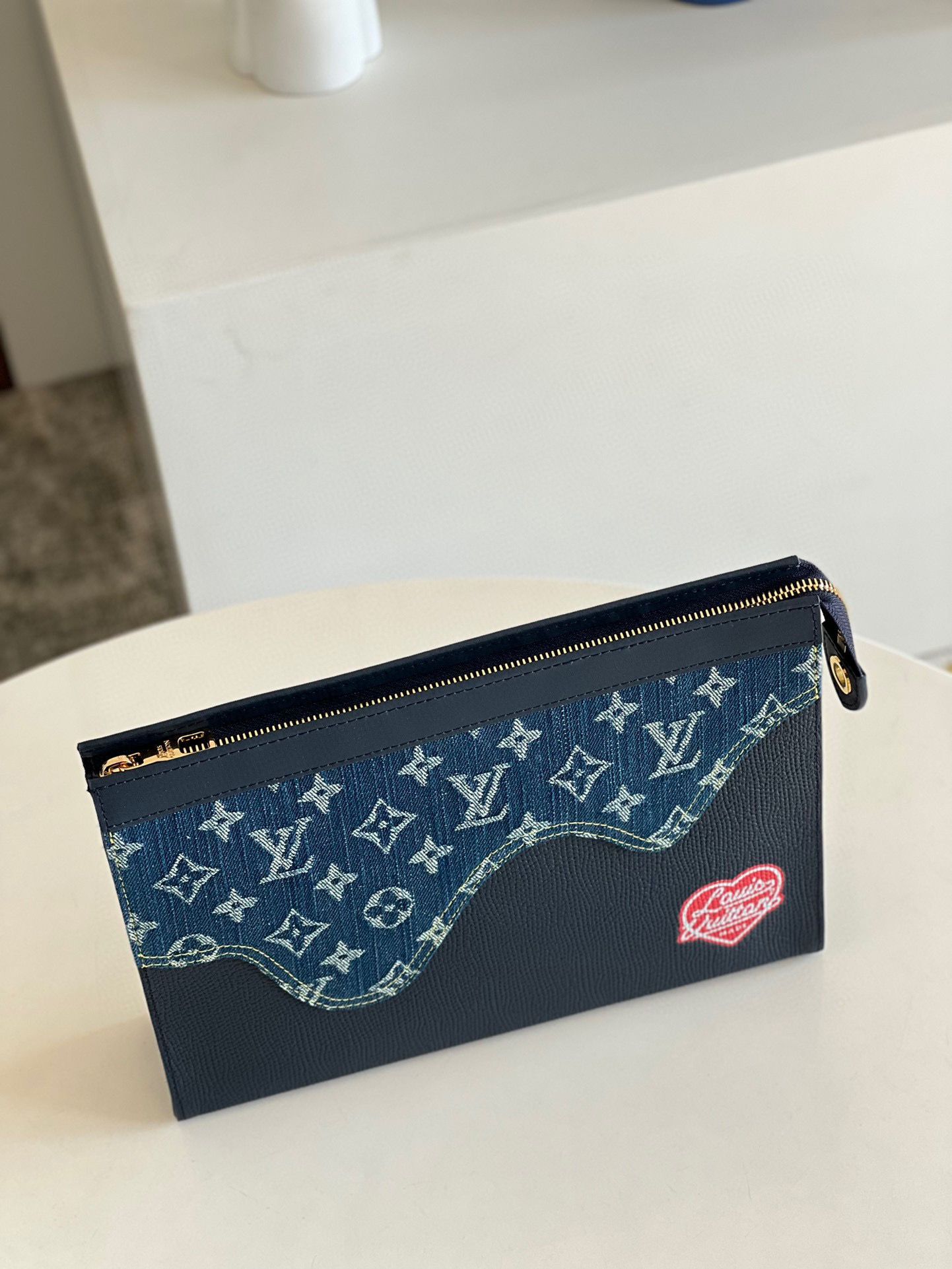 Louis Vuitton Monogram Drip Taurillon POCHETTE VOYAGE Denim M45961 Blue