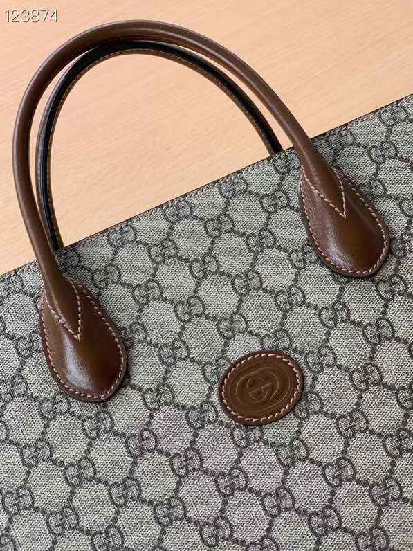 Gucci Medium tote with Interlocking G 674155 brown
