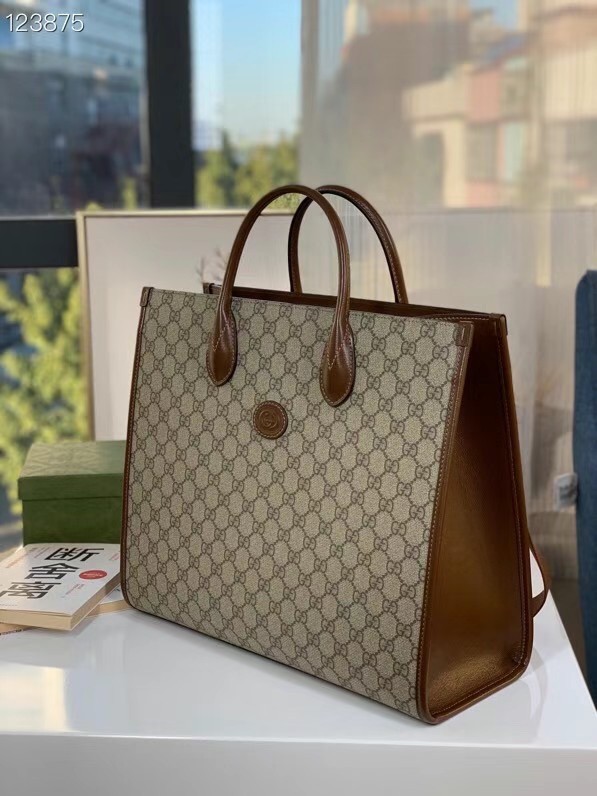 Gucci Medium tote with Interlocking G 674148 brown