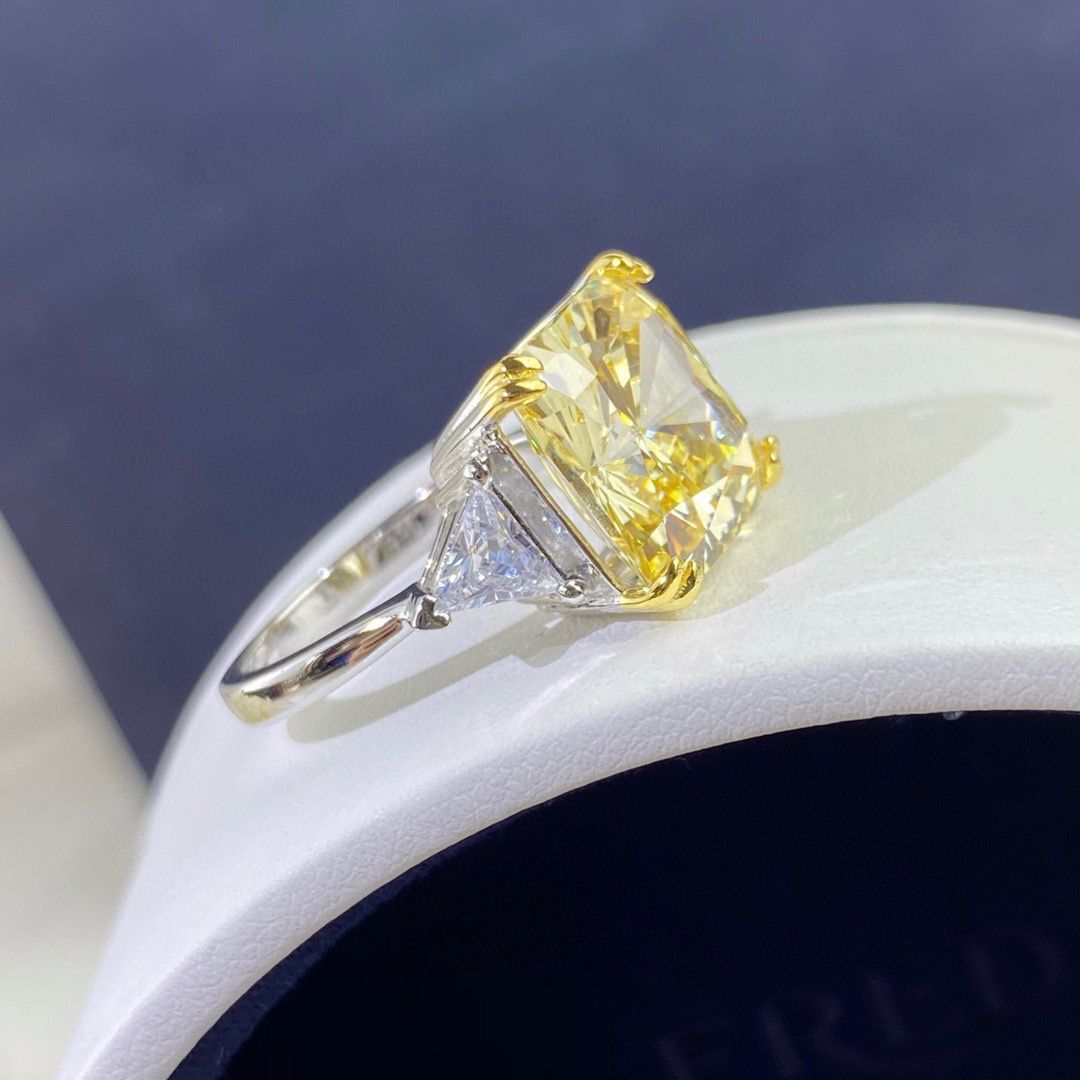 Fashion Diamond Ring FD23582