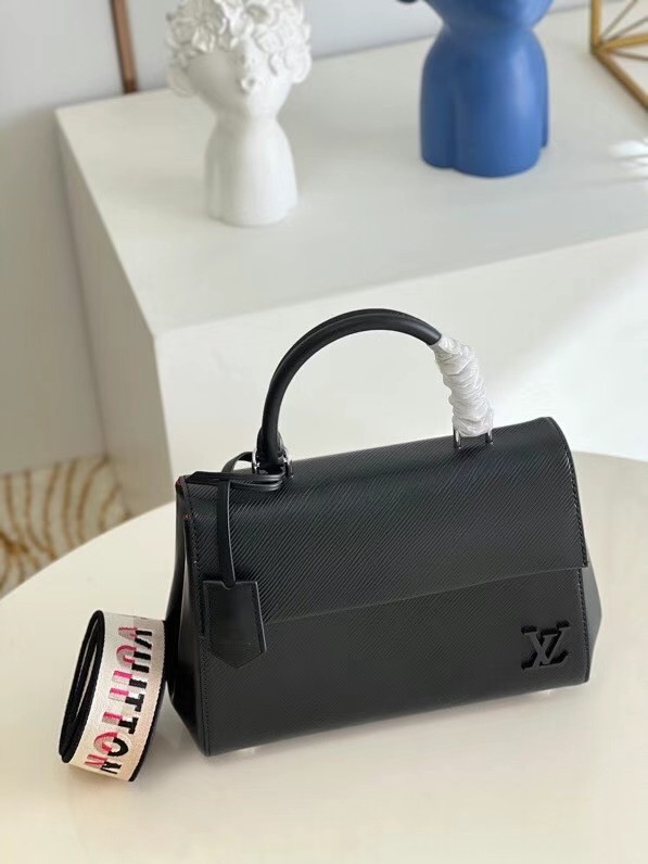 Louis Vuitton CLUNY BB M59134 black