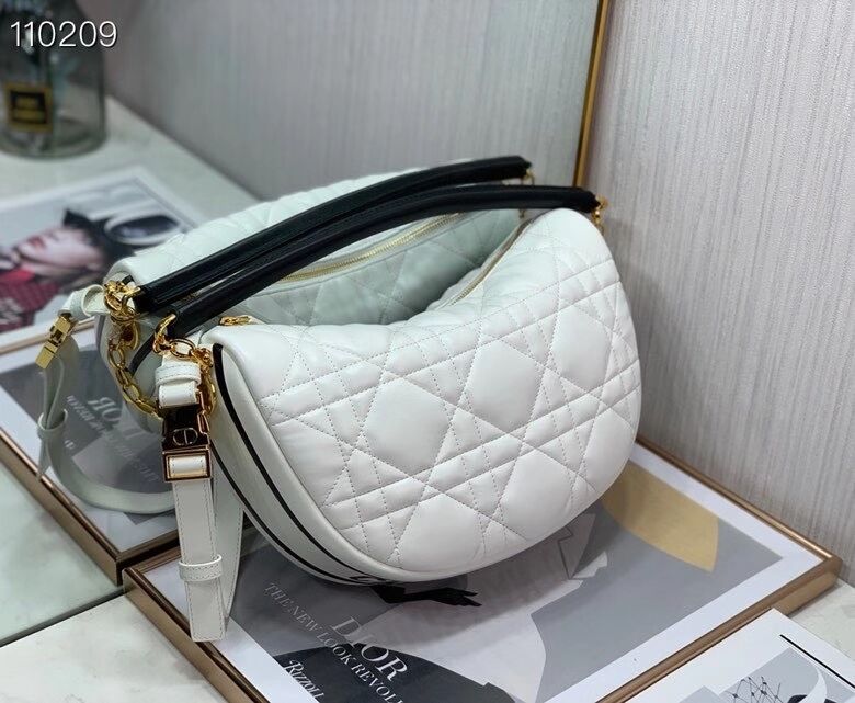 DIOR Shoulder Bag Cannage Lambskin C0616 white