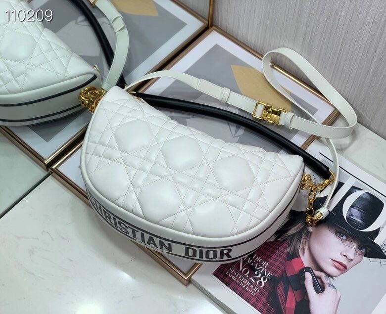 DIOR Shoulder Bag Cannage Lambskin C0616 white