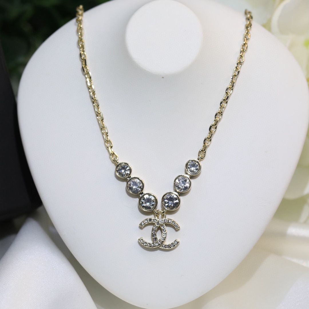 Chanel Necklace CN32683