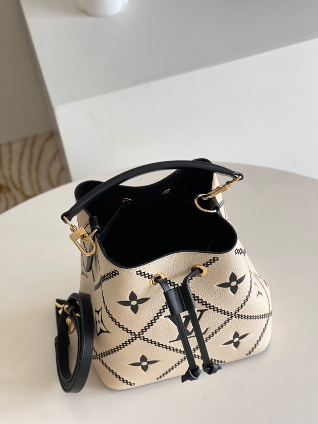 Louis Vuitton NEONOE BB M46023 WHITE