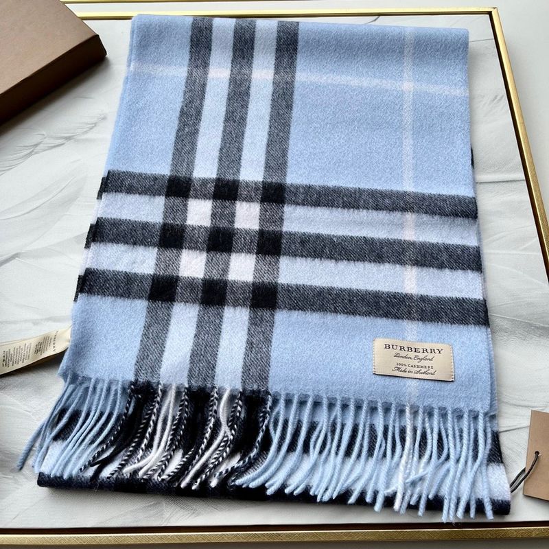 Burberry Scarf B00240