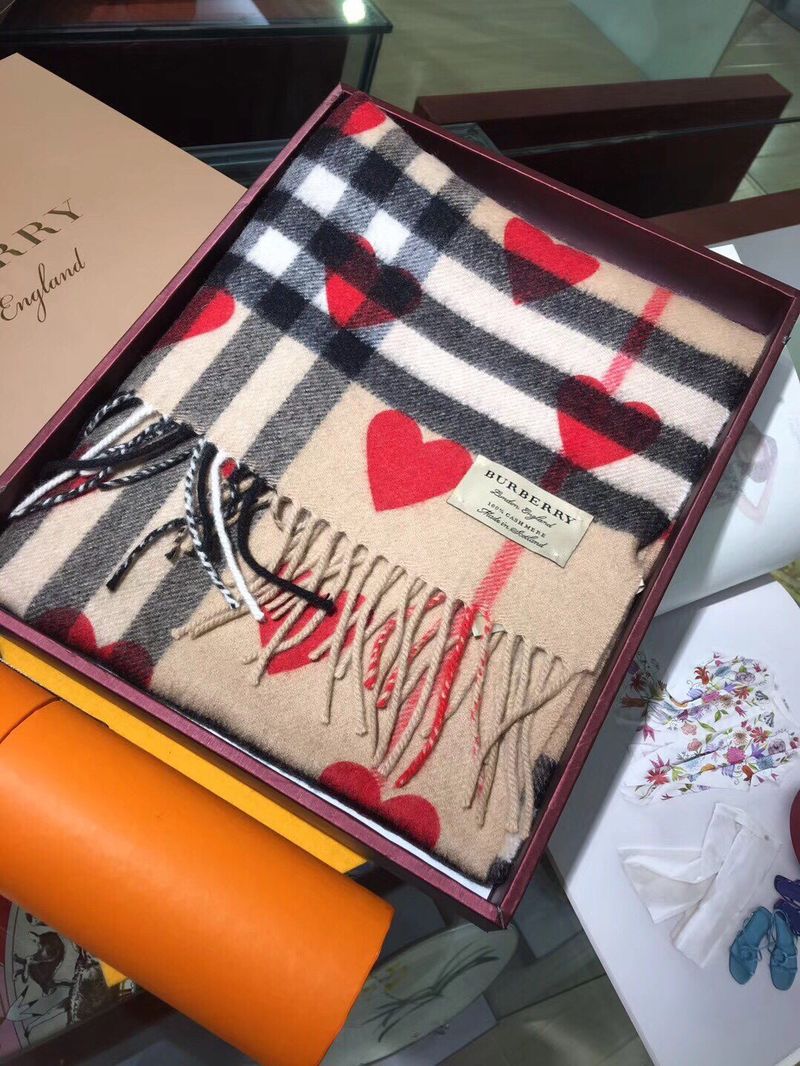 Burberry Scarf B00267