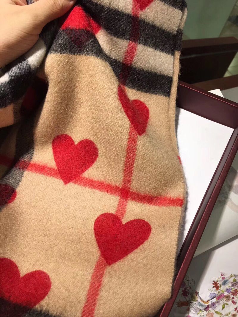 Burberry Scarf B00267