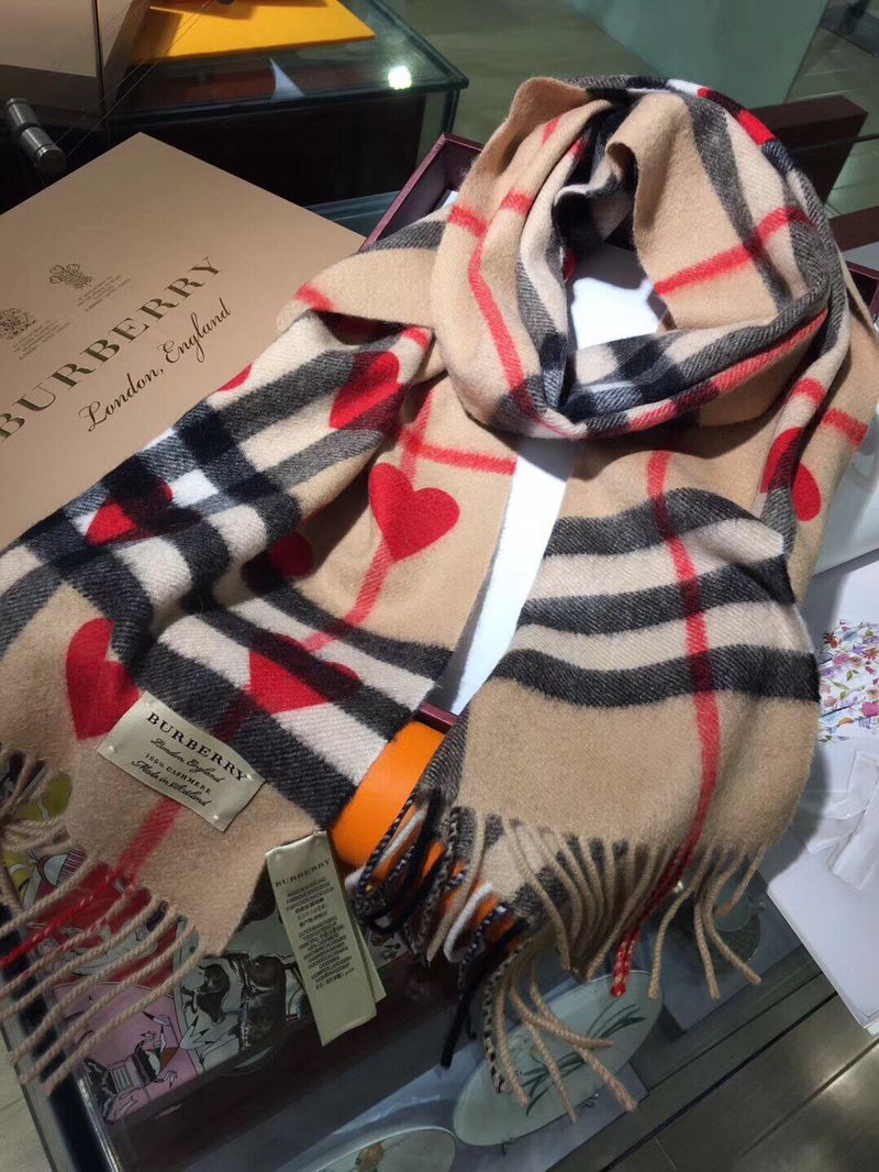 Burberry Scarf B00267