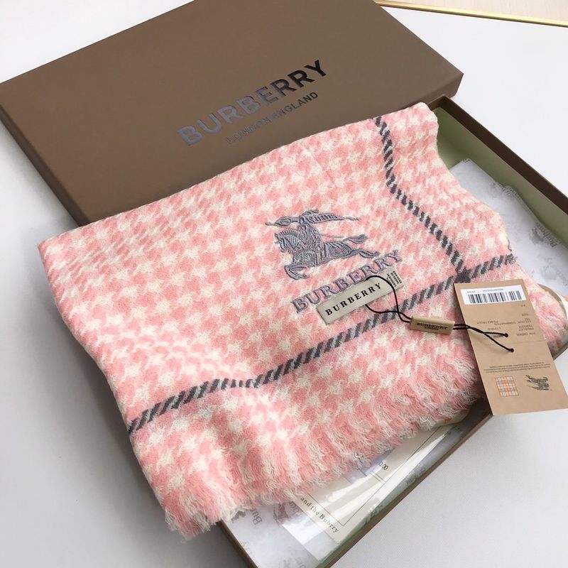 Burberry Scarf B00276