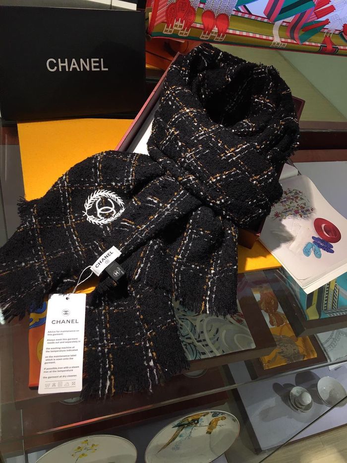 Chanel Scarf CA00221