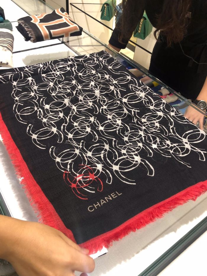 Chanel Scarf CA00244