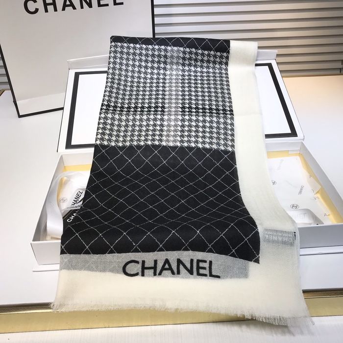 Chanel Scarf CA00252