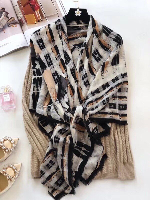 Chanel Scarf CA00258