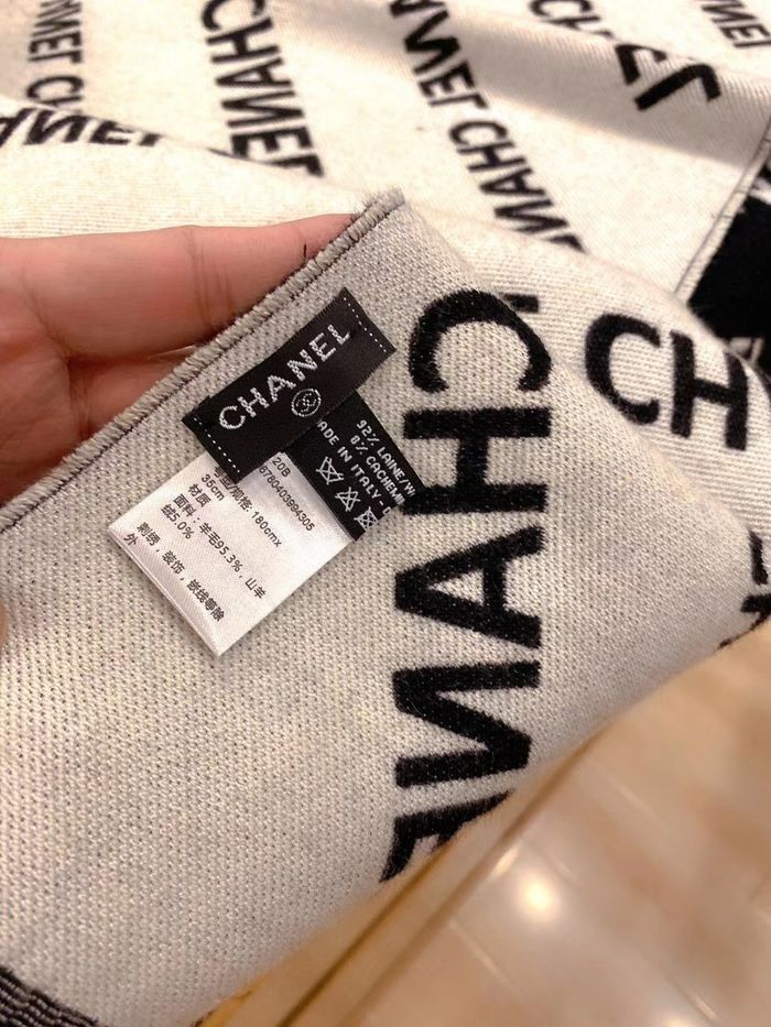 Chanel Scarf CA00265