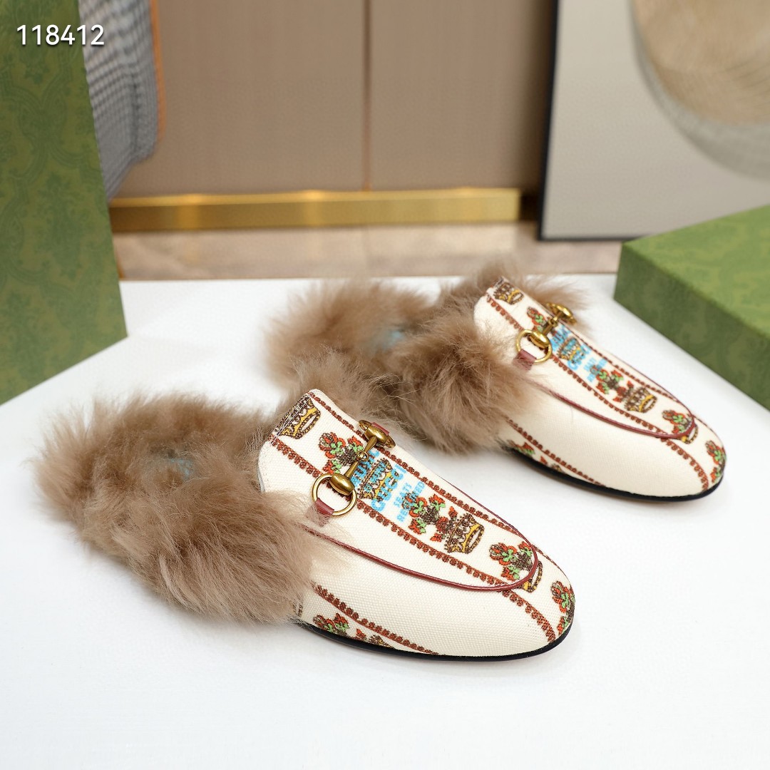 Gucci Shoes GG1764QQ-1