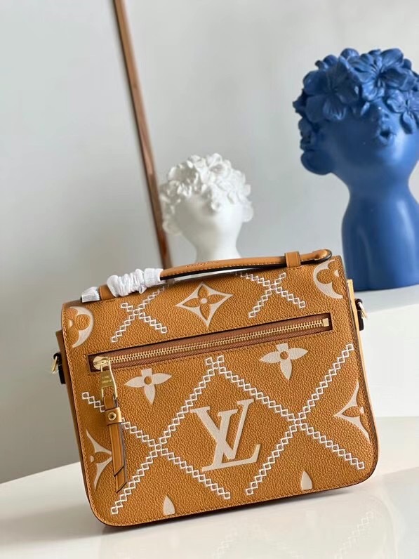 Louis Vuitton POCHETTE METIS M46018 Arizona Brown