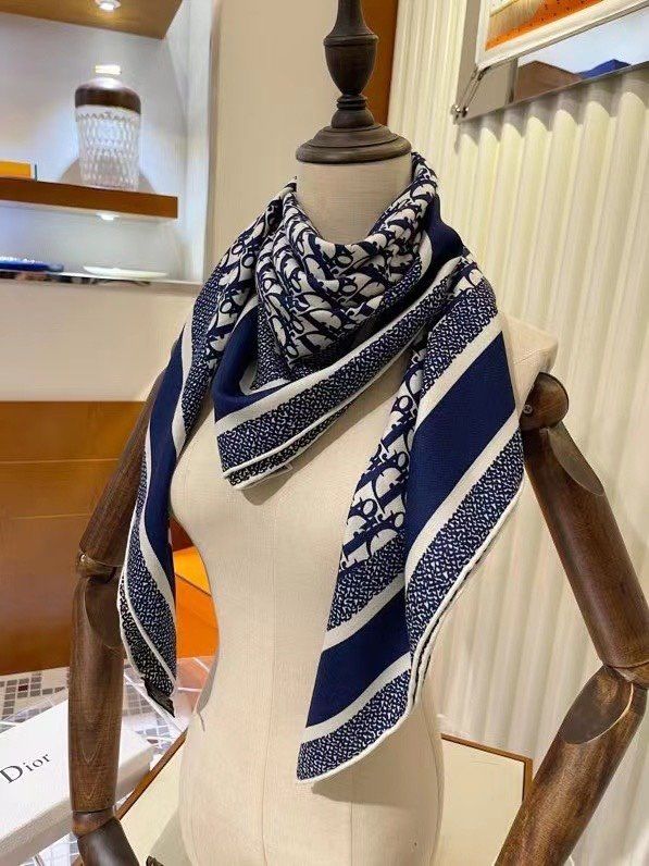 Dior Scarf CD00147