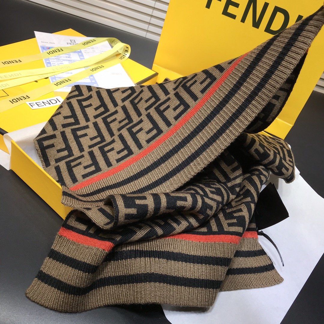 Fendi Scarf F00012