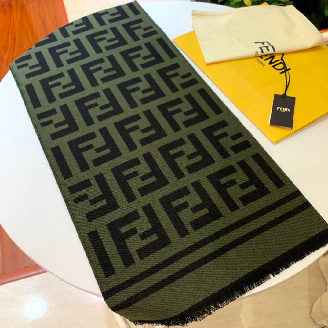 Fendi Scarf F00013