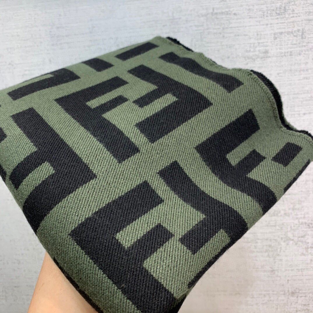 Fendi Scarf F00013