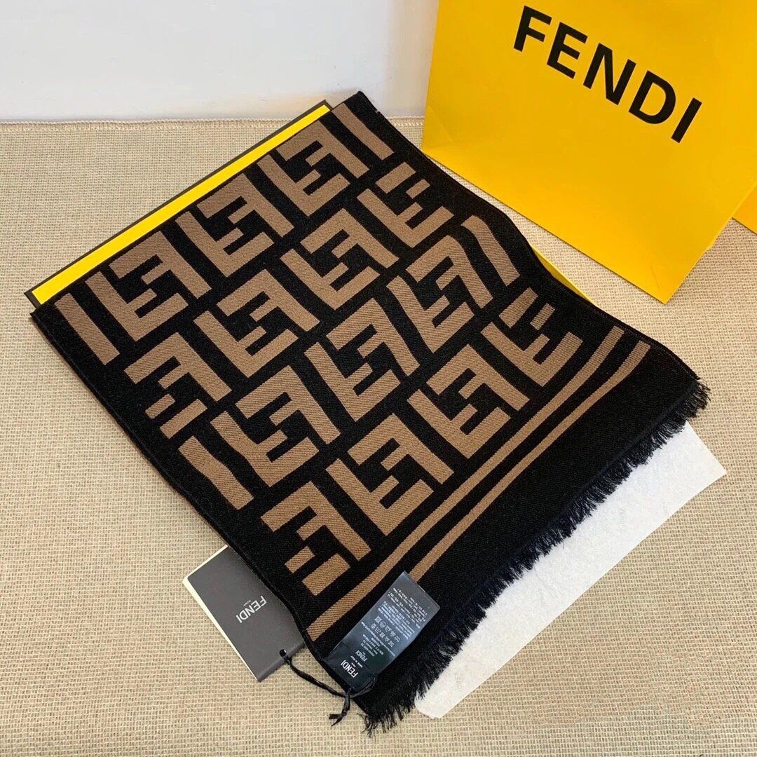 Fendi Scarf F00014