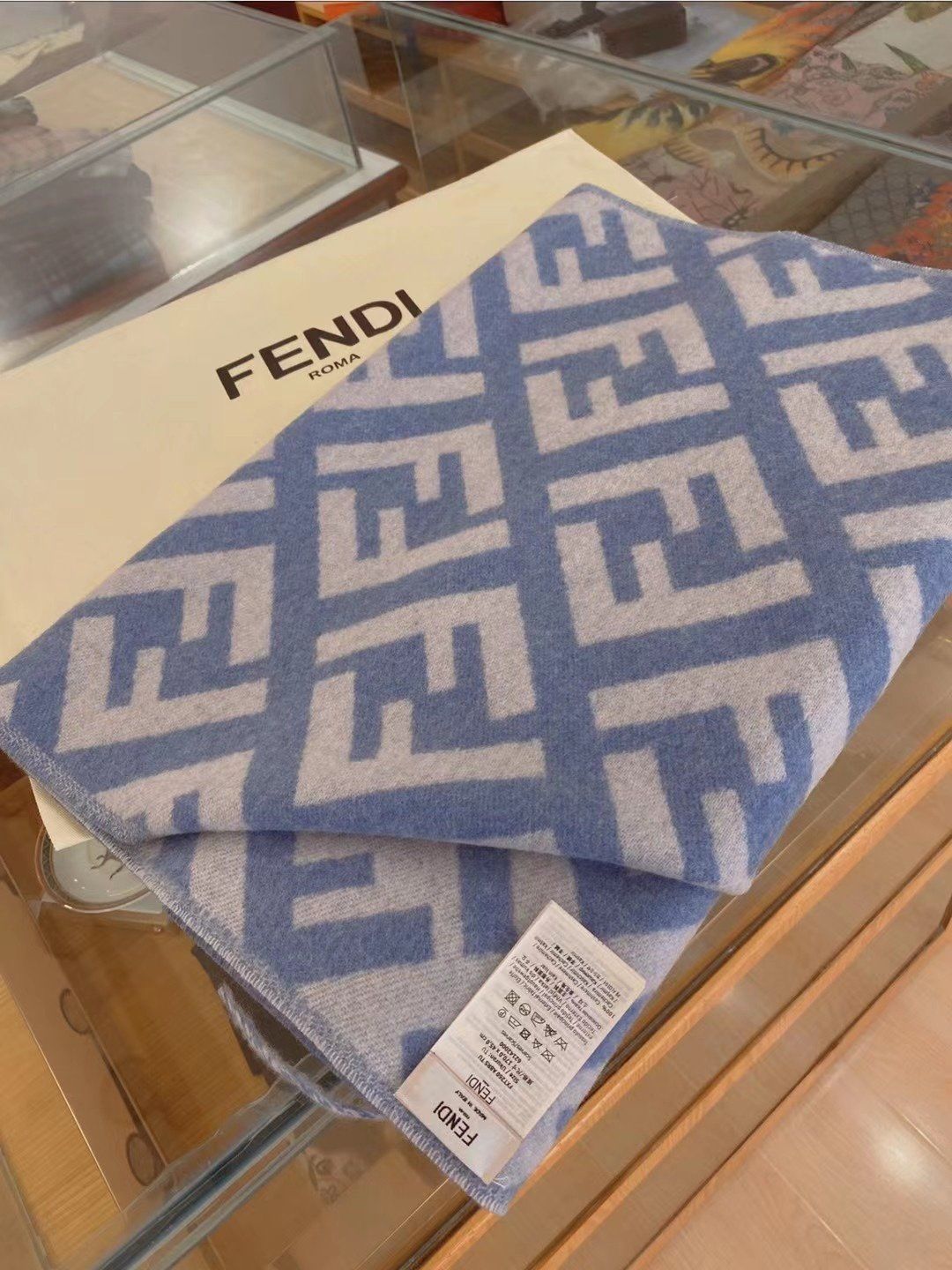 Fendi Scarf F00022