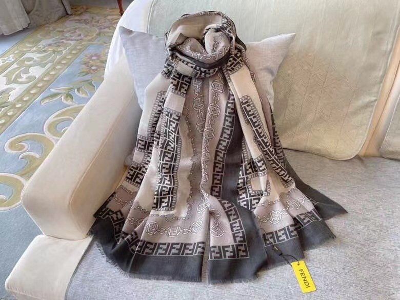 Fendi Scarf F00027