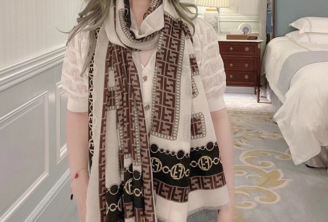 Fendi Scarf F00028