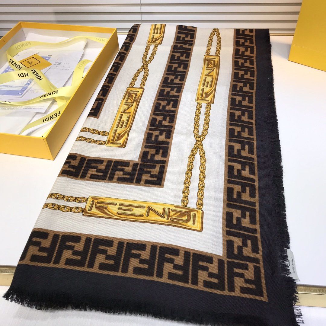 Fendi Scarf F00029