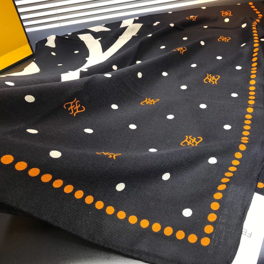 Fendi Scarf F00030