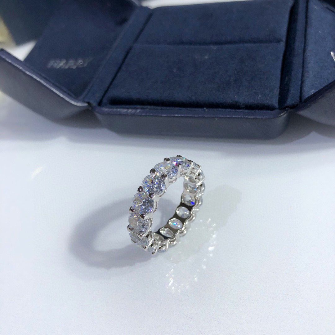 HARRY WINSTON Diamond Ring HW12035