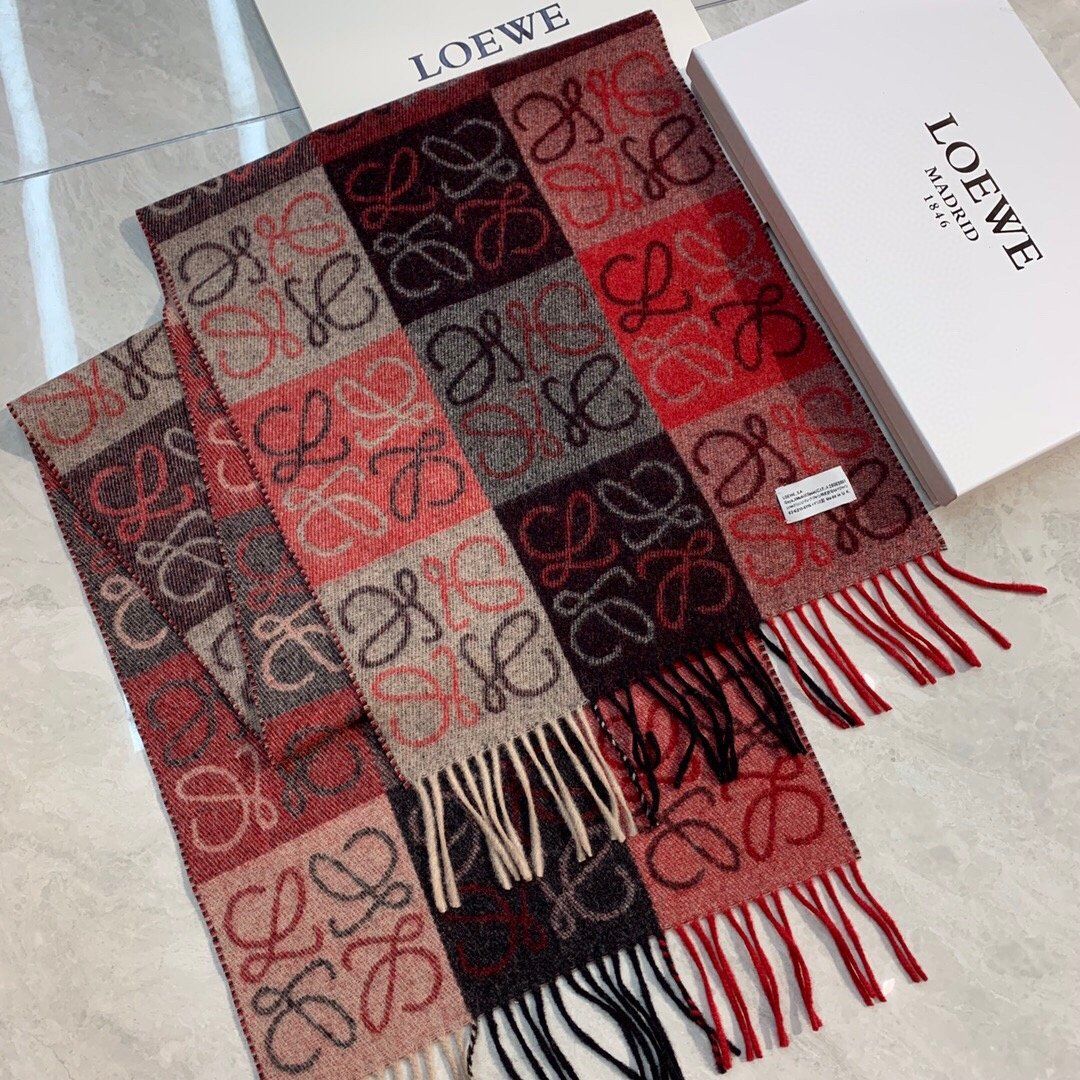 Loewe Scarf L00009