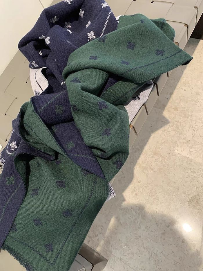 Gucci Scarf G00119