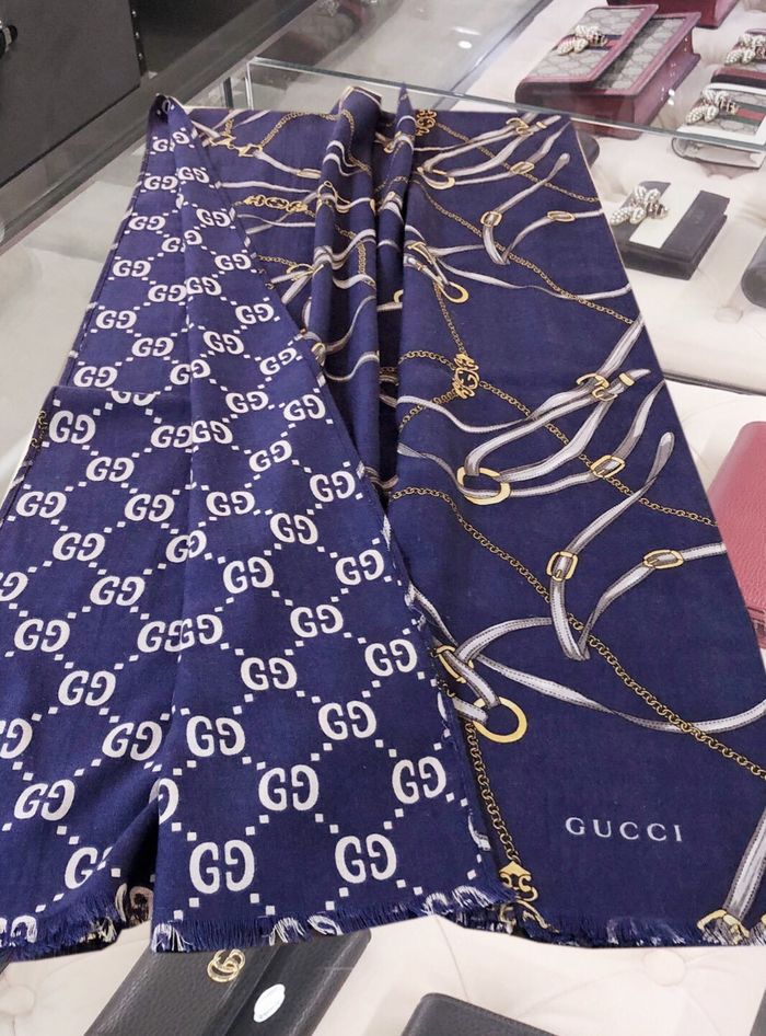 Gucci Scarf G00122
