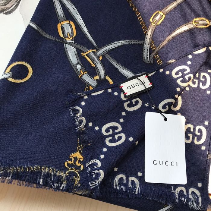 Gucci Scarf G00122