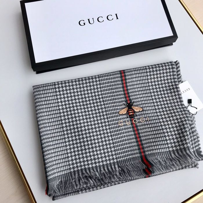 Gucci Scarf G00123