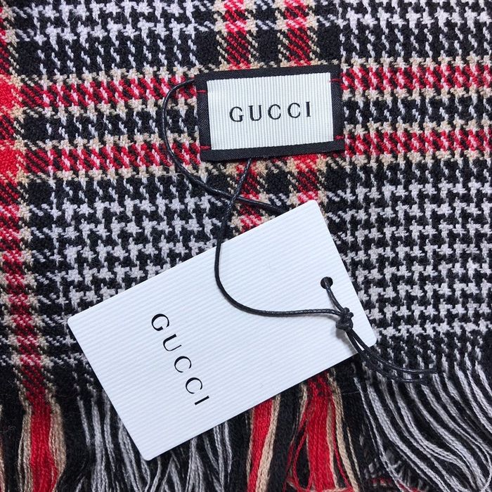 Gucci Scarf G00128