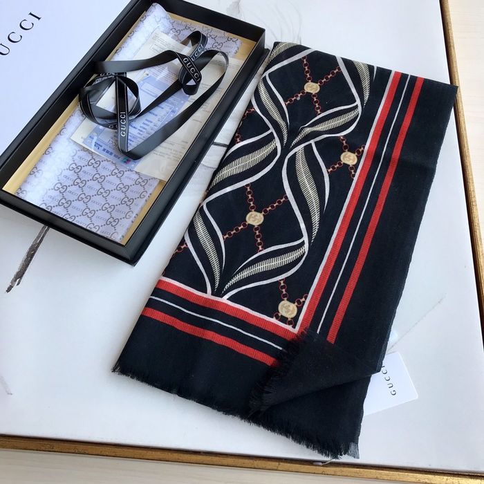 Gucci Scarf G00129