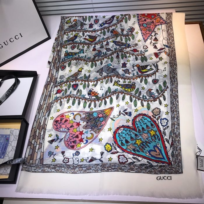 Gucci Scarf G00131