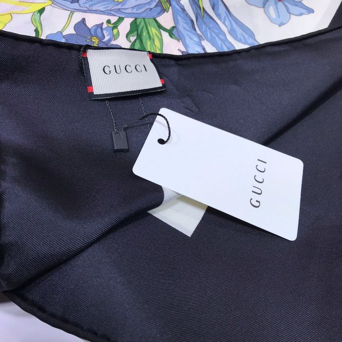 Gucci Scarf G00133