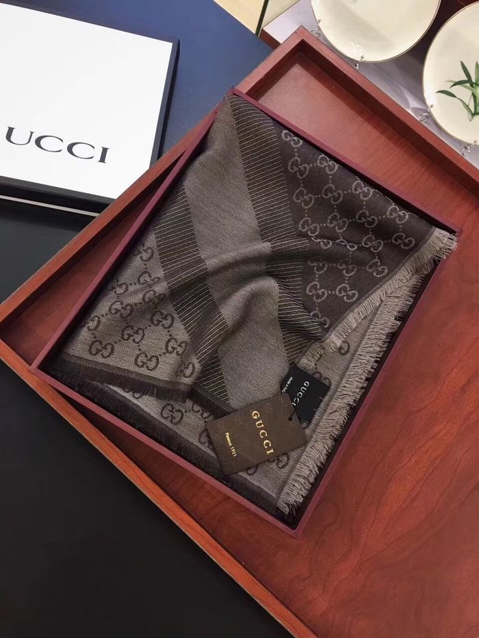 Gucci Scarf G00144